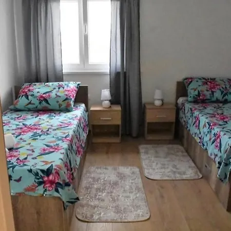 Apartament With Parking Space Kastel Stari, - 24803 Kaštela